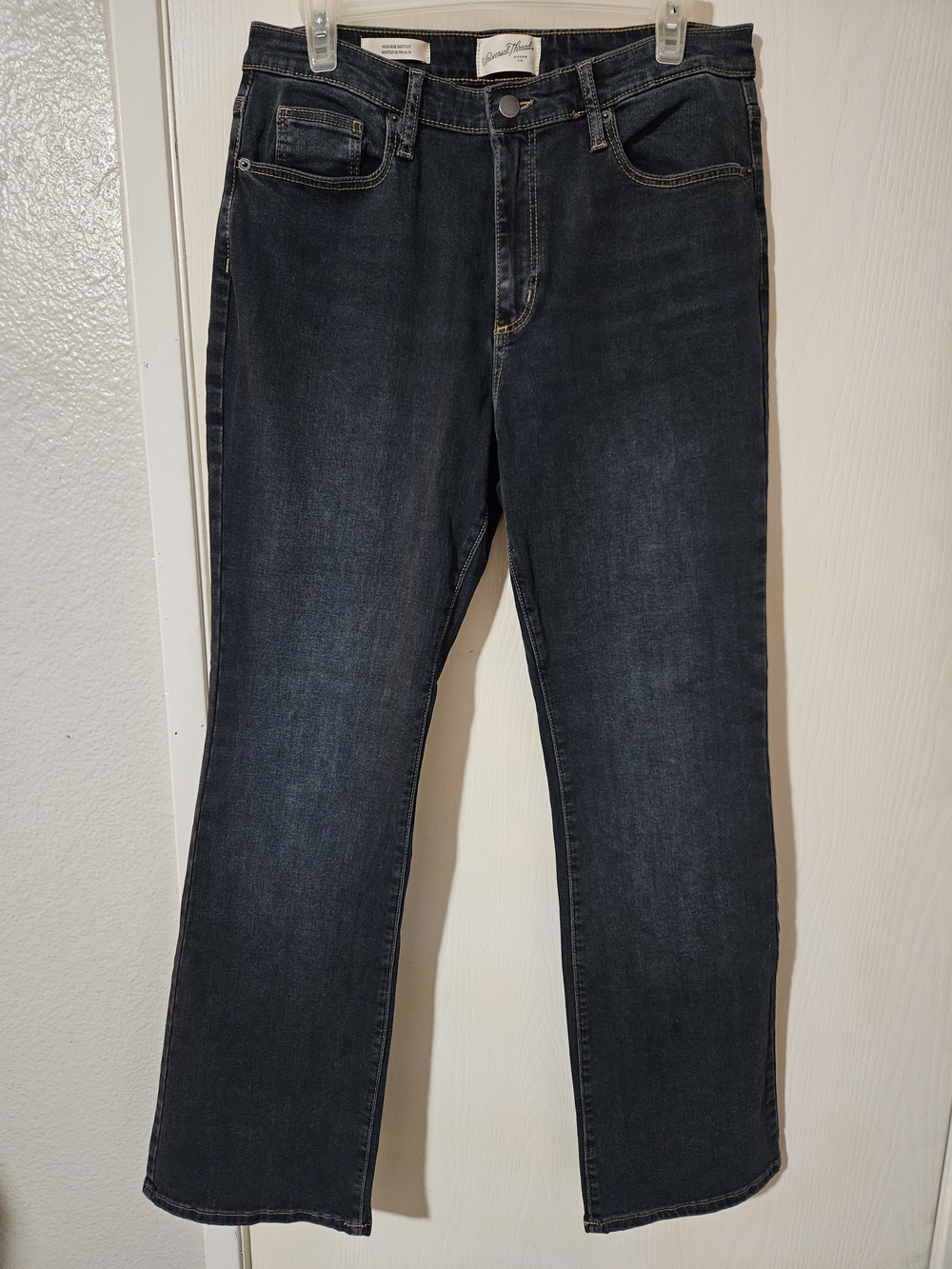 Universal Thread Dark Wash Highrise Boot Cut Jeans